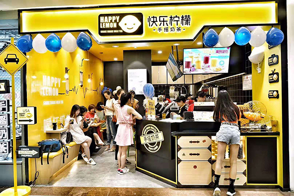 “秋后第一杯奶茶”，成都奶茶店裝修大比拼！
